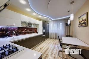 3-к квартира, вторичка, 100м2, 7/10 этаж