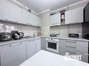 2-к квартира, вторичка, 58м2, 4/10 этаж