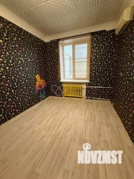 3-к квартира, вторичка, 65м2, 4/4 этаж
