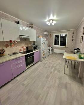 3-к квартира, вторичка, 70м2, 9/9 этаж