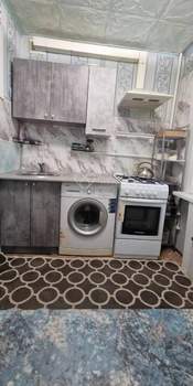 2-к квартира, вторичка, 44м2, 1/5 этаж