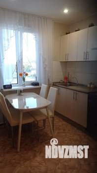 3-к квартира, вторичка, 63м2, 2/2 этаж