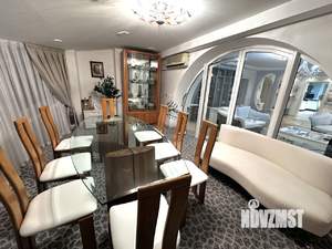 4-к квартира, вторичка, 157м2, 3/10 этаж