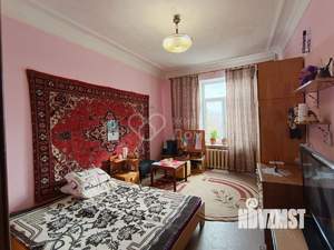 3-к квартира, вторичка, 18м2, 4/4 этаж