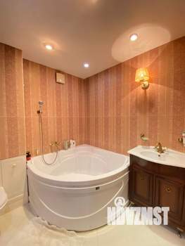 2-к квартира, вторичка, 71м2, 7/10 этаж