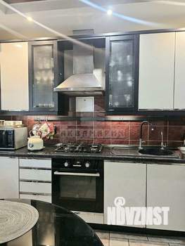 3-к квартира, вторичка, 63м2, 2/9 этаж