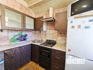 2-к квартира, вторичка, 44м2, 1/4 этаж