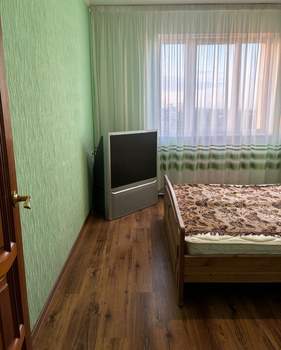 4-к квартира, вторичка, 90м2, 7/10 этаж