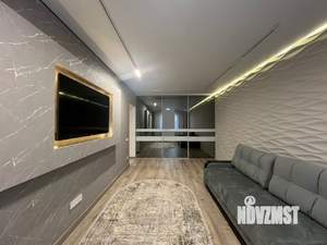 2-к квартира, вторичка, 58м2, 7/10 этаж