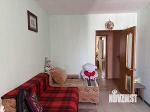 3-к квартира, вторичка, 74м2, 9/9 этаж