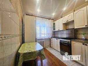 2-к квартира, вторичка, 43м2, 3/5 этаж