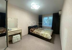 3-к квартира, вторичка, 74м2, 1/9 этаж