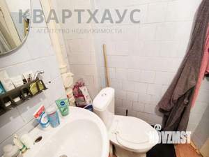 2-к квартира, вторичка, 42м2, 1/4 этаж