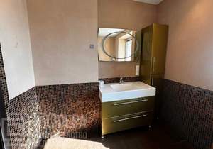 3-к квартира, вторичка, 100м2, 9/10 этаж