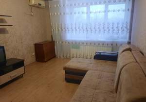 3-к квартира, вторичка, 65м2, 1/10 этаж