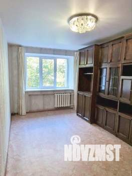 3-к квартира, вторичка, 55м2, 1/9 этаж