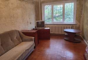 2-к квартира, вторичка, 41м2, 1/5 этаж