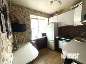 2-к квартира, вторичка, 42м2, 3/5 этаж