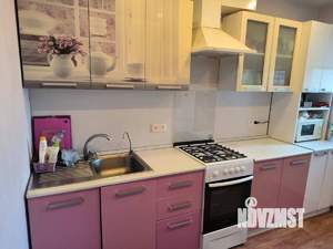 4-к квартира, вторичка, 74м2, 9/9 этаж