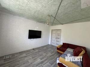3-к квартира, вторичка, 68м2, 1/10 этаж