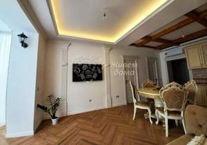 3-к квартира, вторичка, 75м2, 1/3 этаж