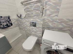 2-к квартира, вторичка, 65м2, 1/9 этаж