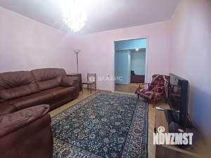 2-к квартира, вторичка, 63м2, 3/5 этаж