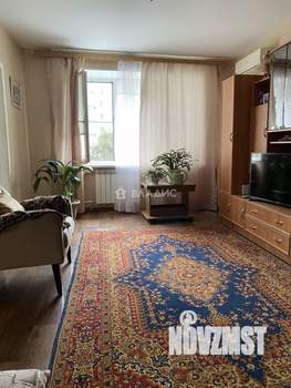 4-к квартира, вторичка, 63м2, 3/5 этаж