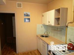 2-к квартира, вторичка, 50м2, 1/9 этаж
