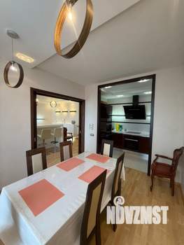 3-к квартира, вторичка, 192м2, 16/22 этаж