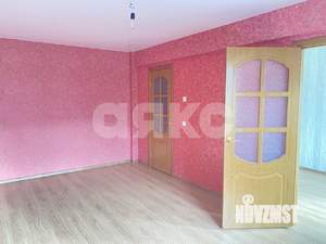 2-к квартира, вторичка, 45м2, 1/5 этаж
