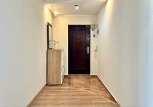 3-к квартира, вторичка, 68м2, 6/9 этаж