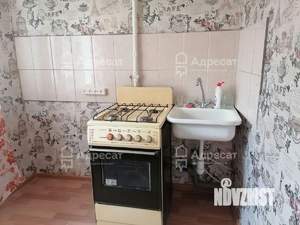 2-к квартира, вторичка, 44м2, 1/4 этаж