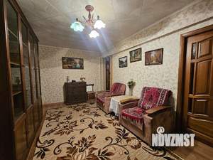 3-к квартира, вторичка, 59м2, 1/5 этаж