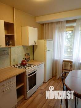 2-к квартира, вторичка, 50м2, 1/9 этаж