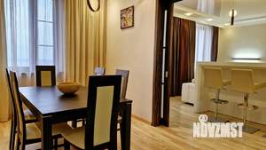 3-к квартира, вторичка, 180м2, 16/22 этаж