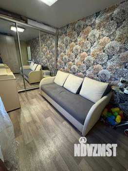 2-к квартира, вторичка, 42м2, 4/4 этаж