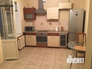2-к квартира, вторичка, 85м2, 1/9 этаж