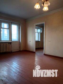 3-к квартира, вторичка, 56м2, 5/5 этаж