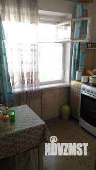 3-к квартира, вторичка, 57м2, 1/4 этаж