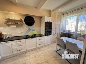 3-к квартира, вторичка, 74м2, 2/3 этаж