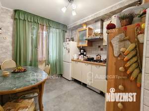 3-к квартира, вторичка, 64м2, 4/9 этаж