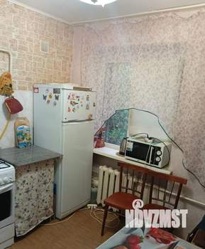 2-к квартира, вторичка, 40м2, 1/4 этаж