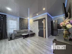 2-к квартира, вторичка, 39м2, 1/4 этаж