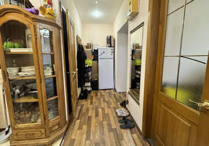 1-к квартира, вторичка, 42м2, 4/4 этаж