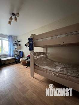 3-к квартира, вторичка, 65м2, 1/2 этаж