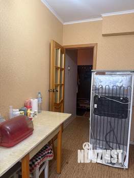 3-к квартира, вторичка, 64м2, 6/9 этаж