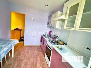 4-к квартира, вторичка, 74м2, 9/9 этаж