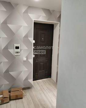 2-к квартира, вторичка, 41м2, 1/4 этаж