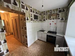 3-к квартира, вторичка, 56м2, 1/9 этаж